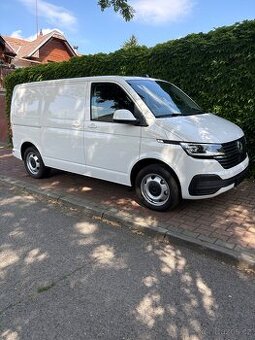 Vw Transporter T6.1  BITURBO 146Kw Dsg 1.Majitel