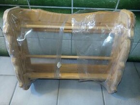 Polička dřevěná do kuchyně