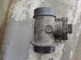 Kia Sportage I 2.0i váha vzduchu