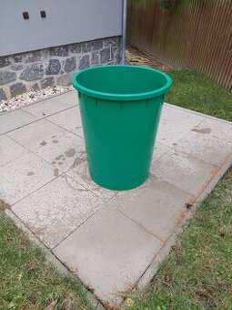 Plastový sud na vodu 200 l