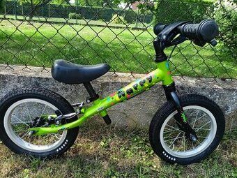 Odredlo Yedoo happy monster