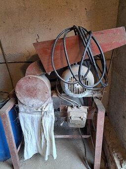 Šrotovník na obilí - 1