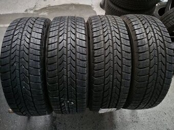 215/60/17C zimni pneu GOODYEAR 215/60 R17C