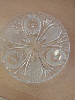 křišťálový talířek