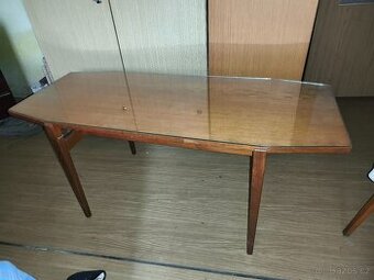 Retro konferenční stolek