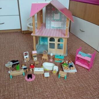 Domeček pro panenky