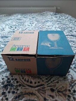 Gastro sklenice na víno Arcoroc Professional – 12 ks