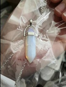 Náhrdelník - krystal opál