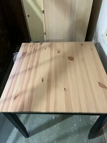 Jídelní stůl Ikea 70x 70 cm