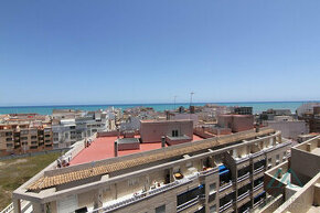 Apartmán v blízkosti pláže v La Mata, Alicante, Španělsko - 1