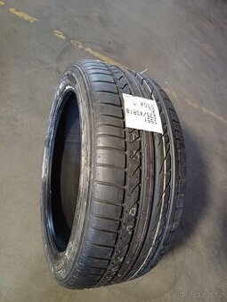 1 nová pneu 235/40R18 - 1