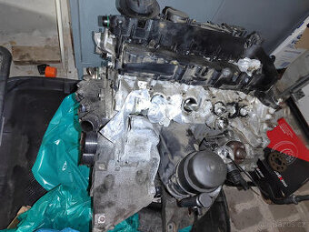 BMW E90-91, 318D-320D,motor N47 D20 C,A, plně funkční, holý