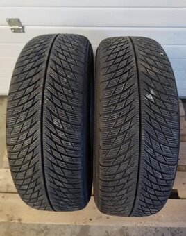 Zimní pneu 235/60/18 R18 Michelin (7,5-8mm)