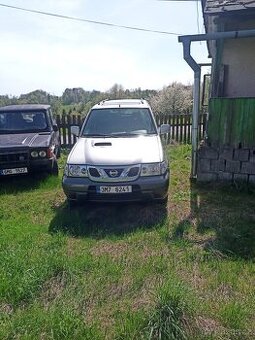 Nissan terrano