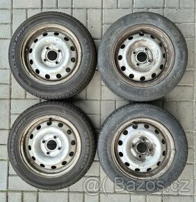Sada 4ks pneu 145/70 R13 +plechové disky (platí do smazání)