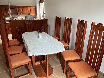 Masivní stůl a židle - 1