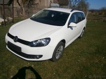 VW Golf 6 kombi 1.2 TSI 77 KW 42 000 KM