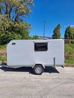 Minikaravan Everest