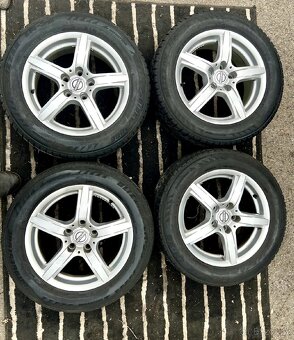 Zimni kola Nissan/Renault R16 205/60 5x114.3 ET40