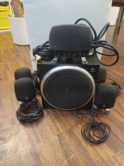 Reproduktory Logitech Z-640 (konfigurace 5.1)
