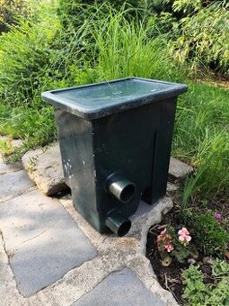 Štěrbinový jezírkový filtr CompactSieve - 1