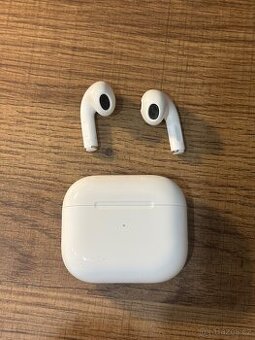 Originalní Apple AirPods 3.gen.