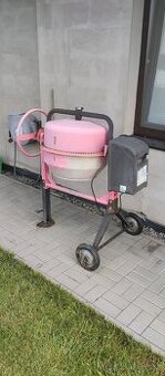 Stavební míchačka Zn. HECHT 120L.