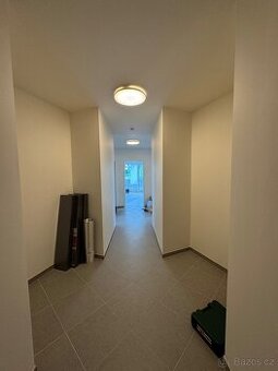 Pronájem 3+kk 92 m² s garáží a balkonem – Praha Hlubočepy