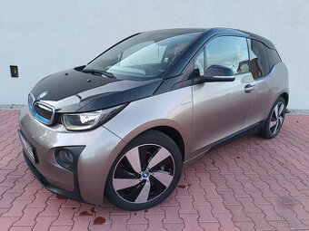 BMW i3 Lodge design , tepelné čerpadlo, velká naviagce