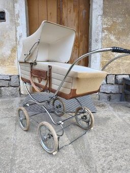 Retro kočárek Stegner
