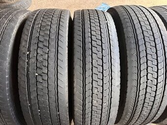 Nabizim pneu Bridgestone M788 EVO 295/80 r22,5