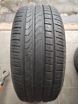 Letní pneu 235/50/19 99 V Pirelli