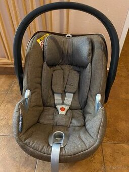 Autosedačka Cybex Aton Q plus se základnou na Isofix