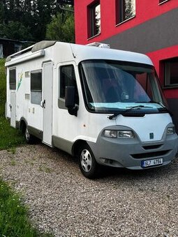 Obytný automobil- Knaus 710g