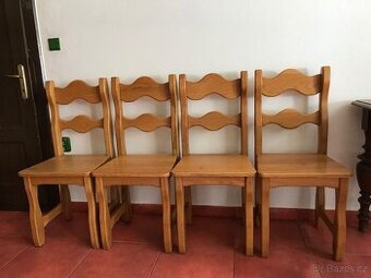 Čtyři dubové židle, štokrle