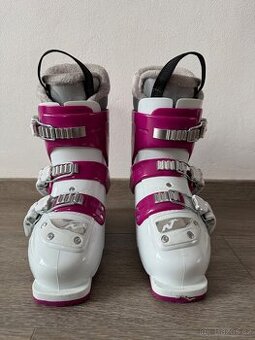 Lyžáky Nordica Little Belle 21,5 (EU 34)