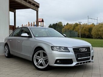 Audi A4 B8 2.0tdi 105kw,r.2011,209TKM,NAVI,2xklíč,výhřevy