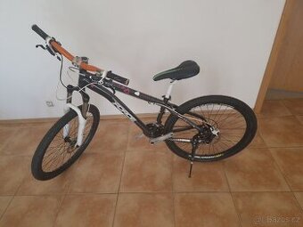 Horské kolo juniorske na velikost 150-170cm