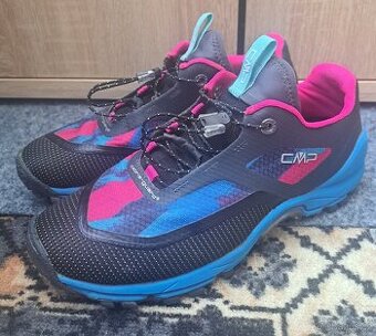 Outdoorové boty dámské