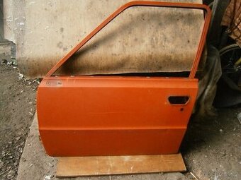 škoda 120 lp dveře,čelo,světla