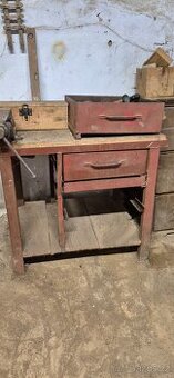 Pracovný ponk, zverak