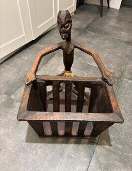 Krásná stará africká řezba