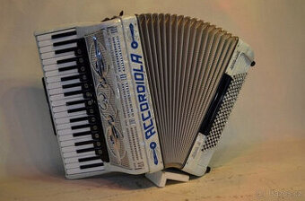 Accordiola Piano V Grande Luxe 5 sborů Cassotto Typo a Mano