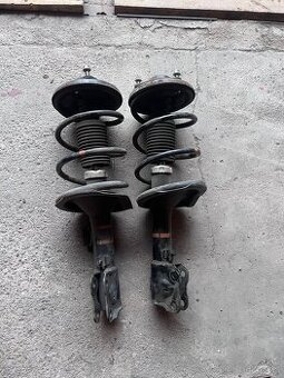 Prodám přední tlumiče na Mitsubishi Lancer