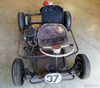 motokára čz závodní