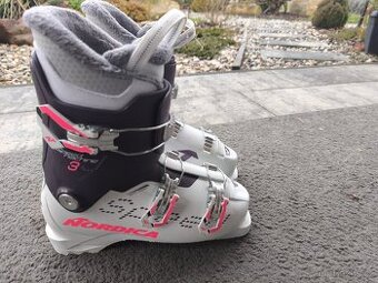 Nordica speedmachine J3