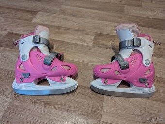 Prodám dívčí zimní brusle