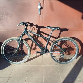 Kolo 24 a koloběžka