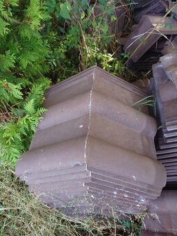 Střešní tašky km beta hnědá