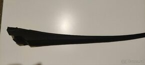 Lišta předního okna Ford s Max, levá